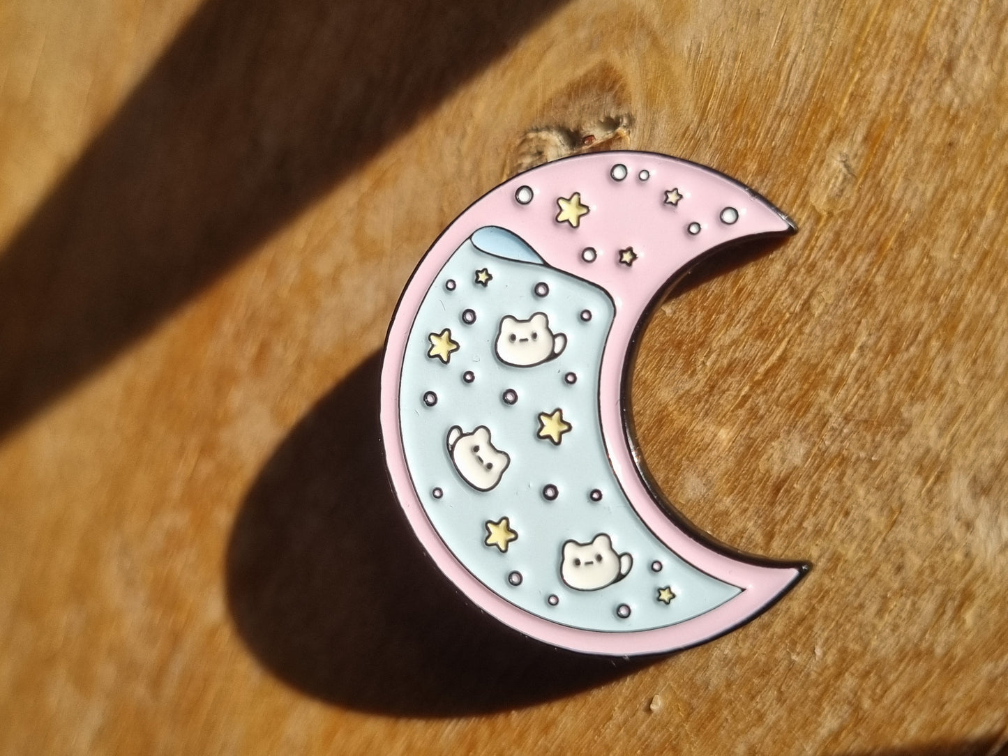 Pin - Bubbly moon